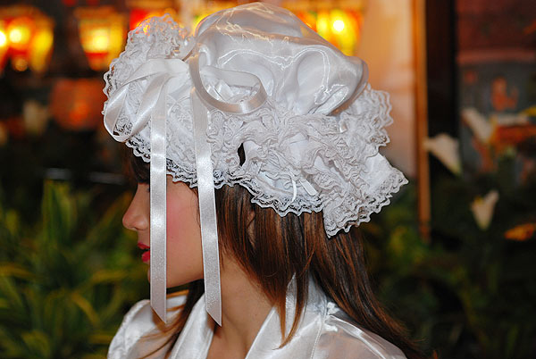 luxury lace maids hat 3
