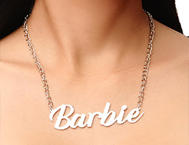 Barbie Necklace!